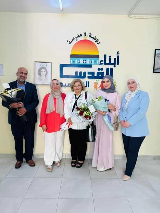 كل الشكر والتقدير لـِ لجنة مسابقة العلوم Science Fair