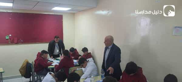 قام المعلم سعد البزلميط بإعطاء حصة نموذجية مستخدما استراتيجية التعلم التعاوني