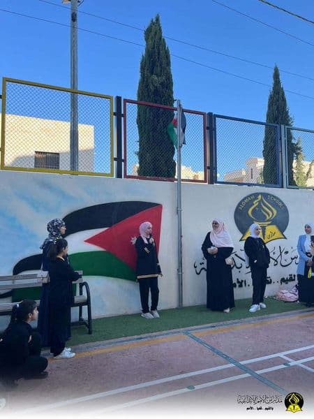 يعلن "نادي قناديل الأمم" عن تجديد انطلاقته مع بداية العام الجديد في قسم ثانوية البنات