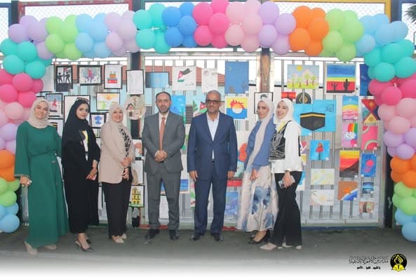 أبدع طلابنا في ترجمة أفكارهم ومشاعرهم إلى لوحات تنبض بالجمال