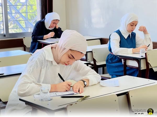 مقتطفات من اختبار المنح للعام الدراسي 2025-2026