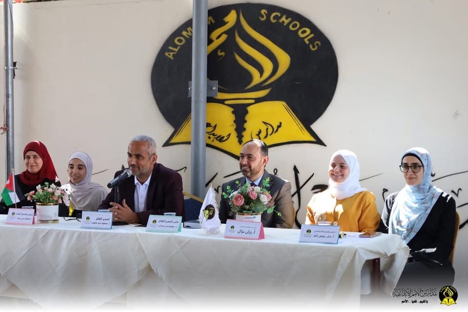 التقى المدير العام لمدارسنا بالكوادر الإدارية والأكاديمية مثمناً جهودهم ومحفزاً لهم