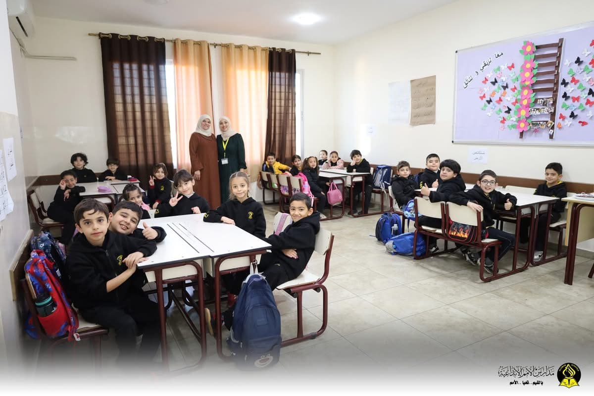 الاستقصاء العلمي تعرّف طلبة الصف الثاني الأساسي على مكوّنات التربة