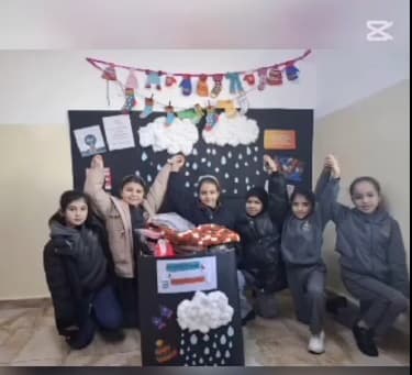 The school manager Mariam Al-Qadi, organized a winter donation campaign titled "Socktober."
