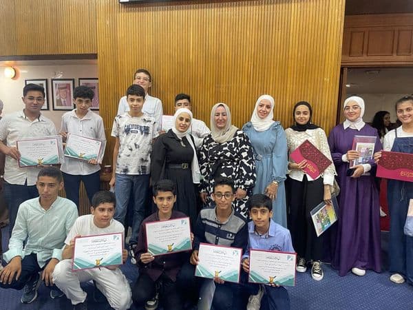 Honoring the participants in the short story competition