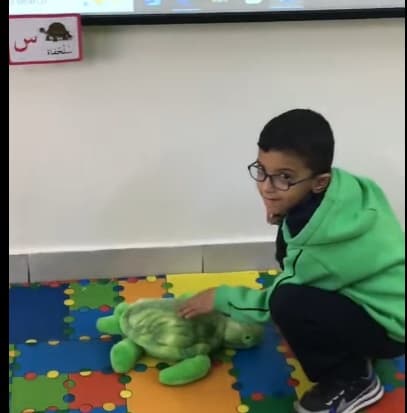 استمع صغارنا مع صديقتنا السلحفاة وتعرفنا على معلومات كثيرة عنها وأنها بطيئة جدًا