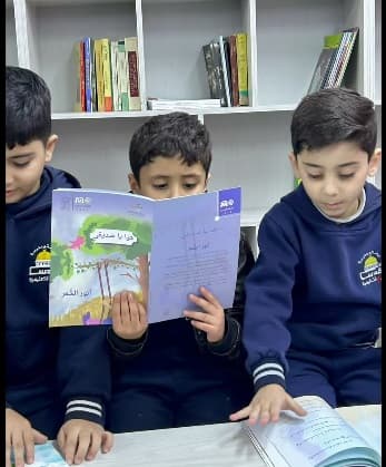 حصة القراءة للصف الأول( أ) المبدعين