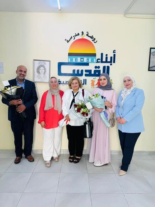 كل الشكر والتقدير لـِ لجنة مسابقة العلوم Science Fair
