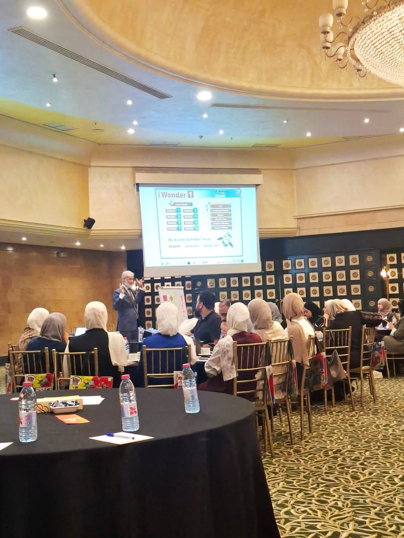Abna'a Al Quds Educational School's English Team and principals have attended a workshop