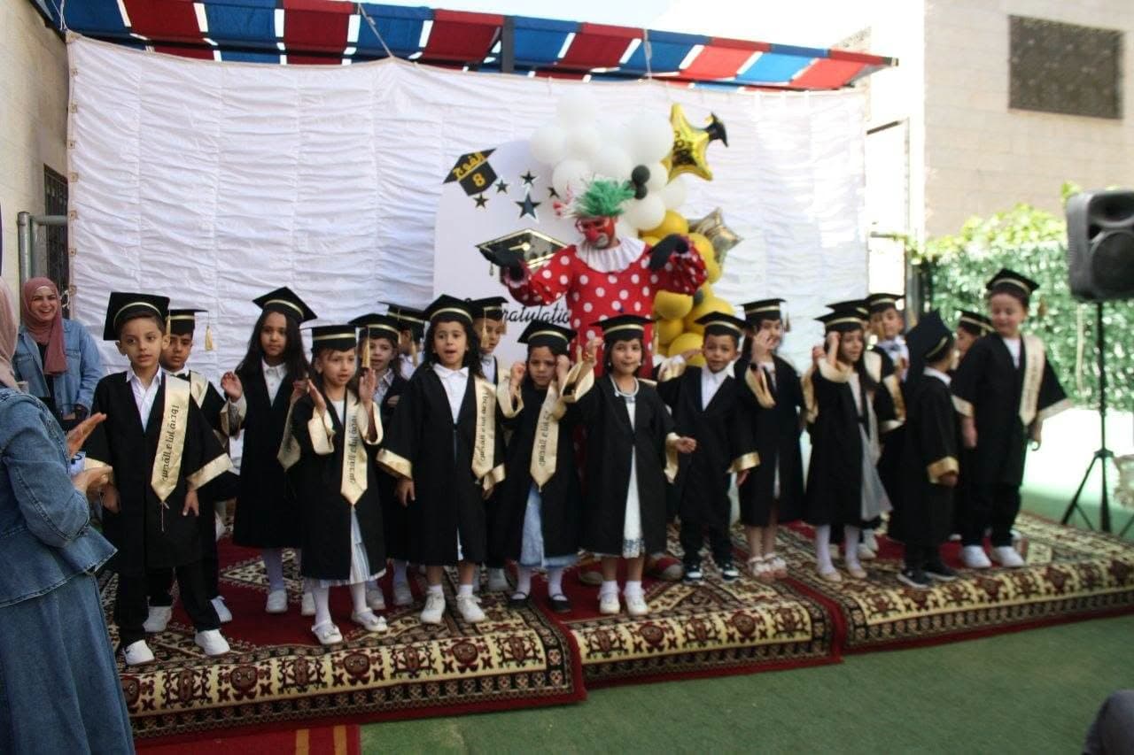 مقتطفات من حفل تخريج الفوج الثامن من طلبة الروضة