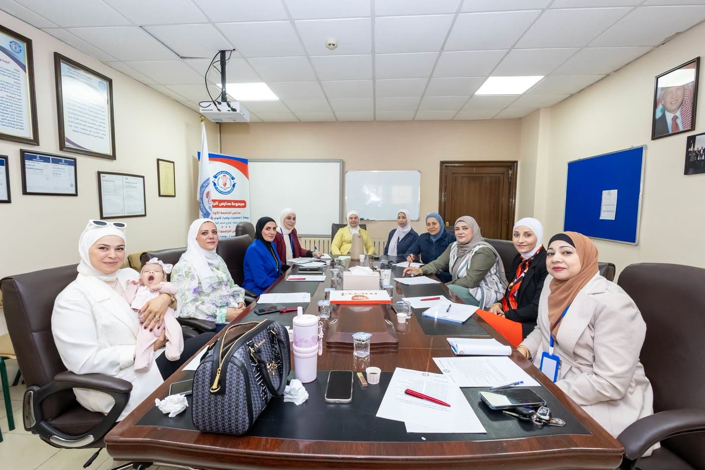 عُقد اليوم الاجتماع الأول لمجلس أولياء الأمور في مدارس الجامعة الأولى