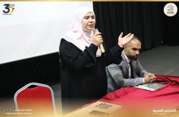 قام قسم اللغة الإنجليزية بمناقشة الكثير من المواضيع والنقاط المهمة مع أولياء الأمور الكرام
