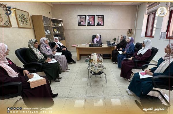 قامت مديرة الثانوية الأستاذة سوزان المحتسب بأخذ تغذية راجعة من مسؤولات الأقسام