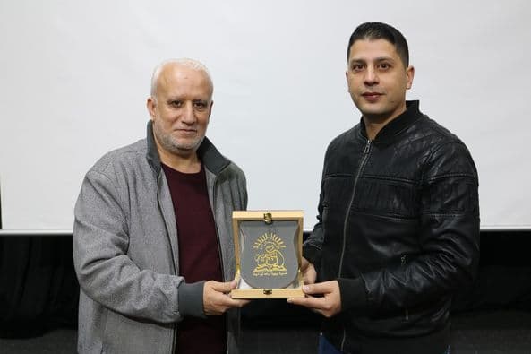 أقامت ثانوية البنين محاضرة توعوية لطلاب الصف التاسع بعنوان ( الجرائم الإلكترونية ومخاطرها