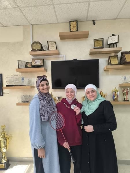 تبارك المدارس العمرية للطالبة ايلين عطية