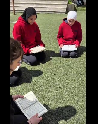 تميز قسم التربية الإسلامية في إعطاء حصص التلاوة والتجويد