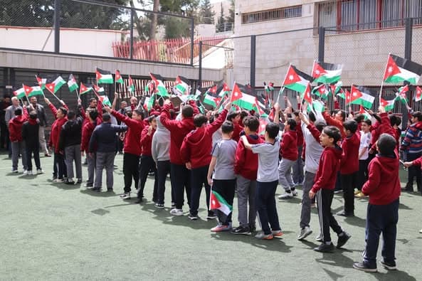 فعاليات الاحتفال بيوم العلم الأردني في أجواء مفعمة بالفرح والانتماء
