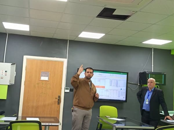 نفذ قسم الإشراف في ثانوية البنين العديد من الورشات التدريبية لجميع معلمين