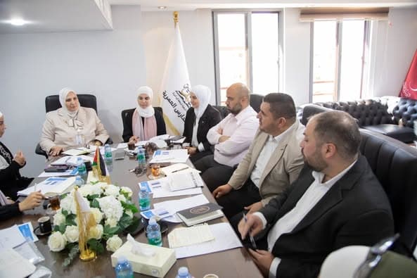 اجتمع نخبة من قياداتنا التربوية مع المدير العام في لقاء يُجسّد روح العمل الجماعي