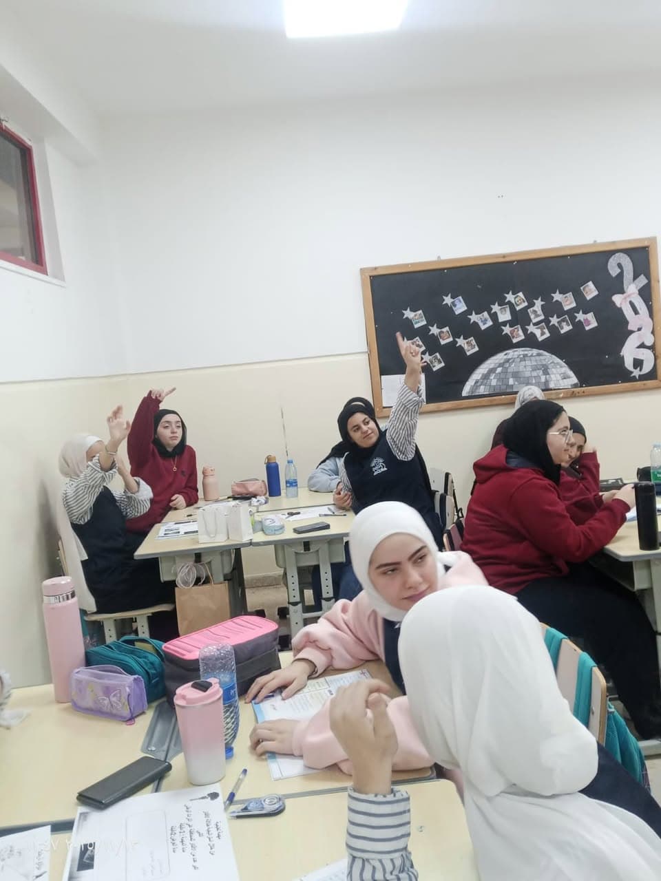 في رحاب هذا الفصل تتألق حصص الدراسات الاجتماعية بعطاء مميز،
