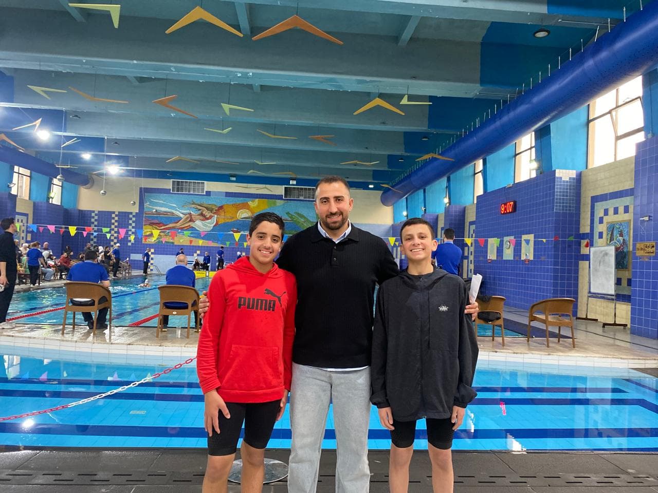 إنجاز مميز لطلابنا في بطولة السباحة ✨🏊‍♂️