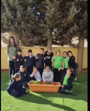 Grade One enjoyed the sun and planted colourful flowers