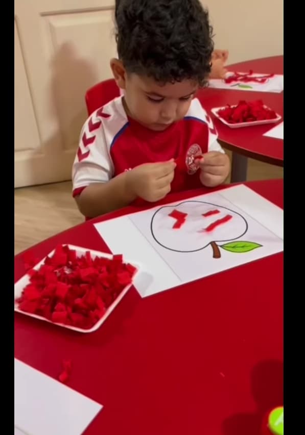 We create with our hands… and learn with our hearts 💕