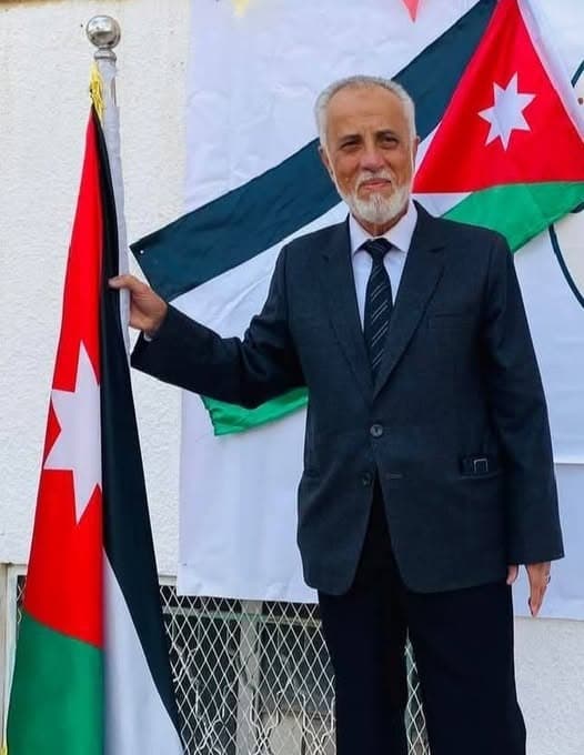 اسرة روضة ومدارس الفرقان الثانوية تبارك للمدير العام الدكتور محمد الحاج