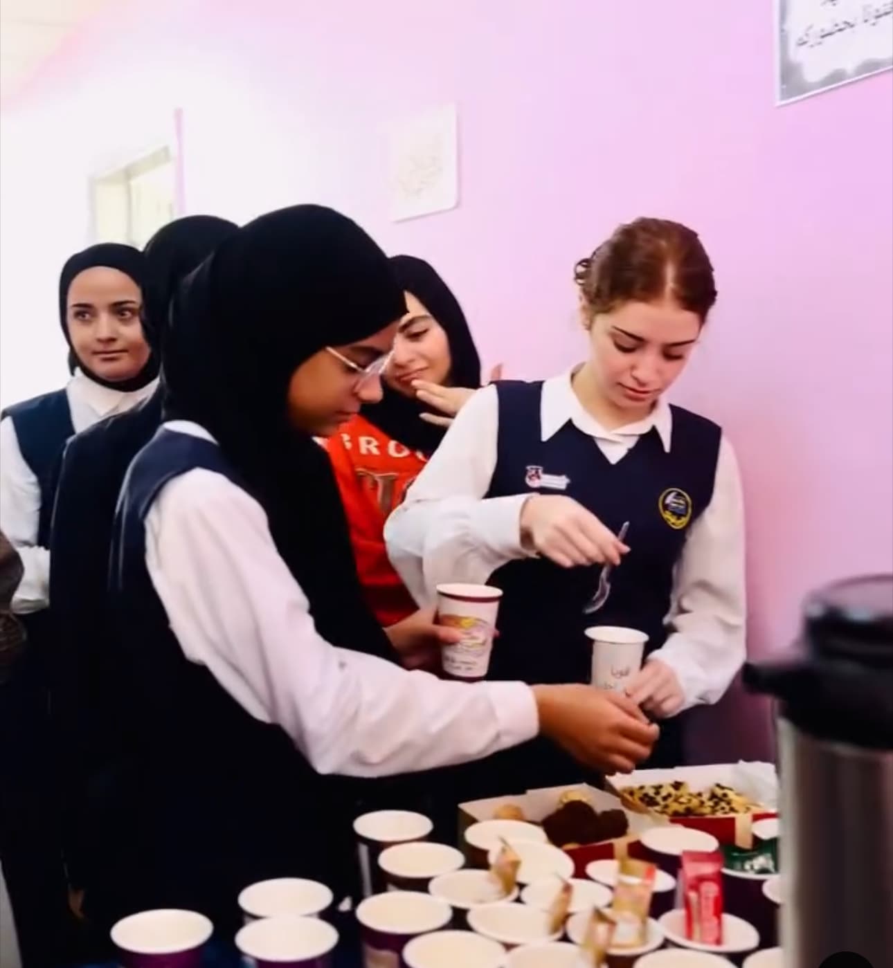 صباح مميز بطعم النسكافيه والكوكيز ☕🍪