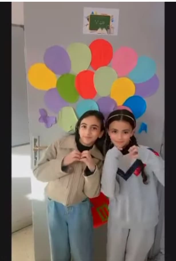 كنتُم مثالًا للاجتهاد، والالتزام، وروح التعاون، وكل يومٍ معكم كان سببًا للفخر والاعتزاز