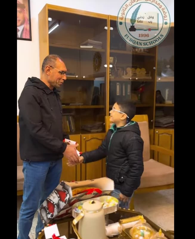 بكل معاني الامتنان والعرفان، نتقدم بخالص الشكر لحارس مدرستنا
