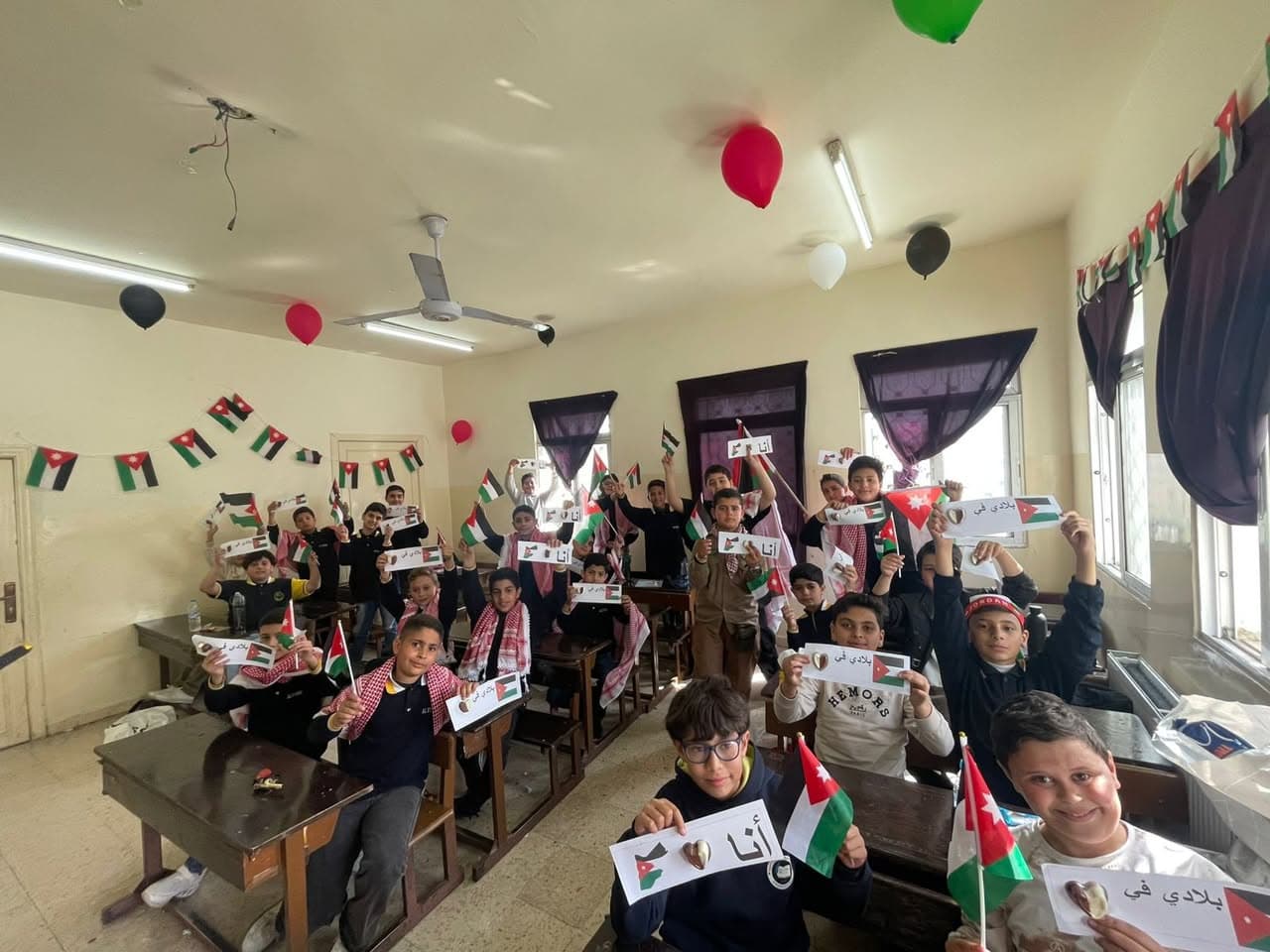 في هذا اليوم الذي ترفرف فيه القلوب قبل الأعلام 🇯🇴