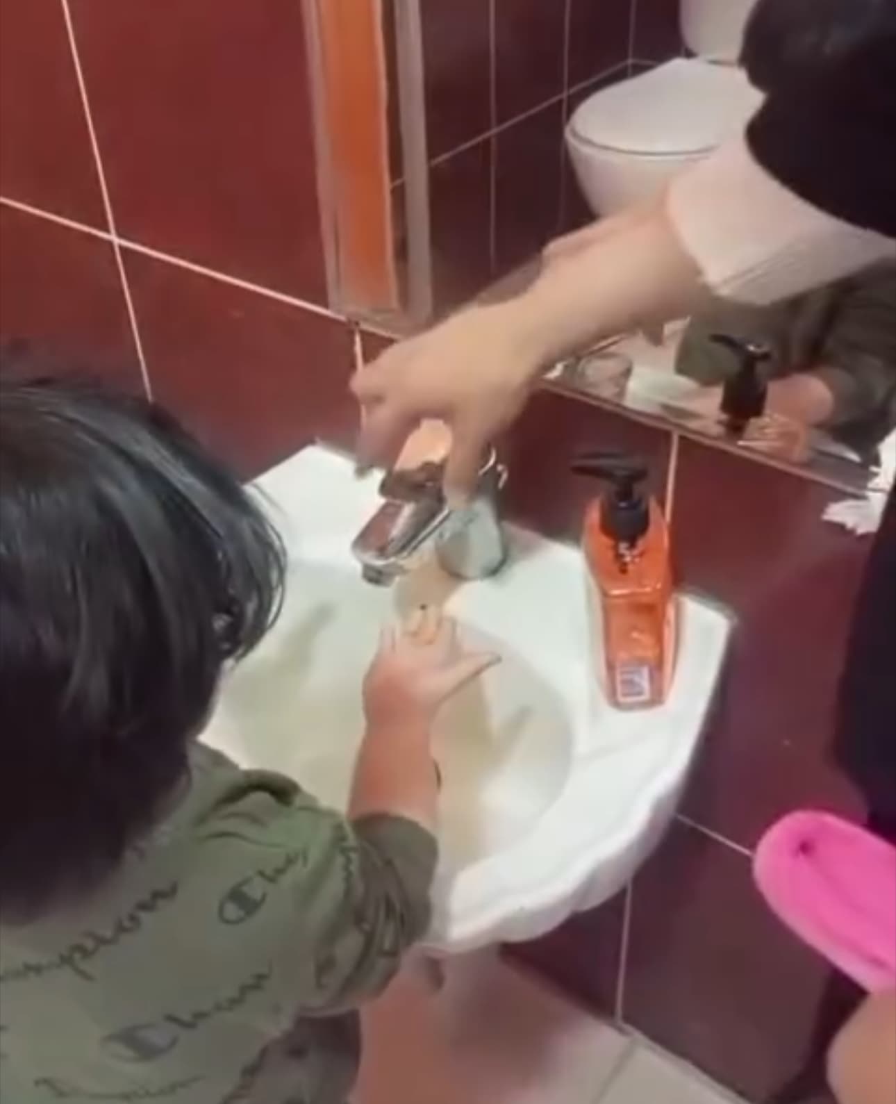 مكملين مع صف العصافير وحدة الاعتماد على النفس