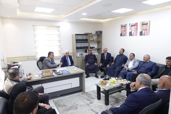 إحتـــفالات يـــوم العـــلم  تحـــت رعـــاية عطــوفة مــتصرف لــواء القويـسمة الأفـخـم الدكتــور  أســــامه الهـــاشم