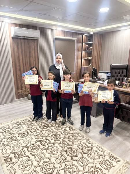 كرّمت مدارس حضارة الشرق كوكبةً من نجومها المتألقين من مرحلة الروضة والمرحلة الابتدائية
