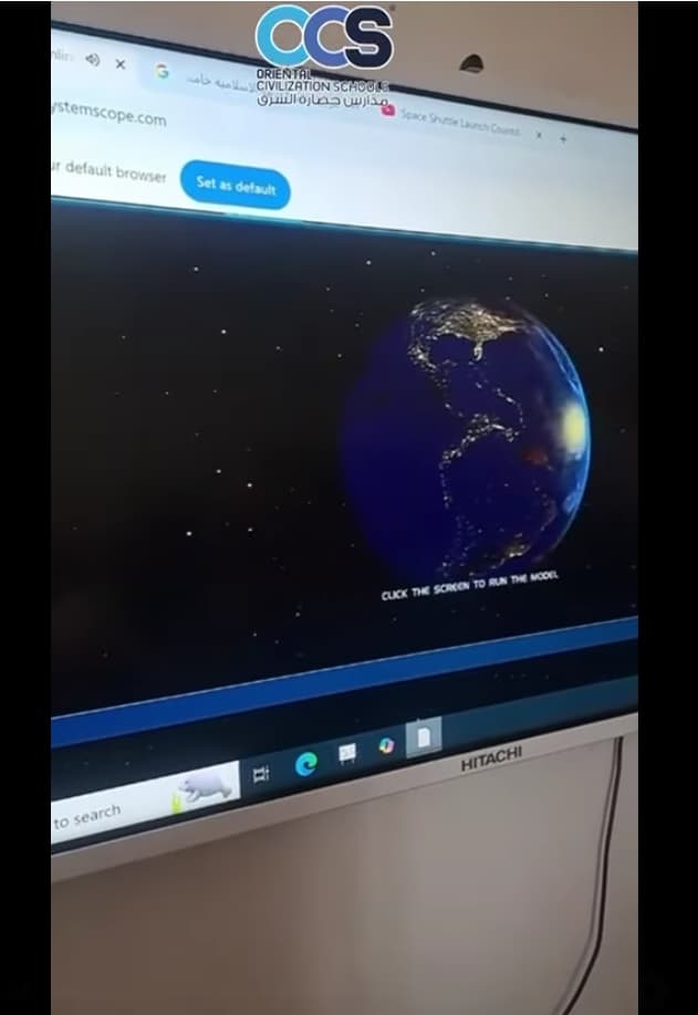 رحلة ممتعة عبر الفضاء من داخل الغرفة الصفية! 🚀