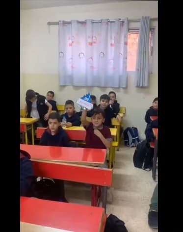 حصص الرياضيات للصف الرابع ومعلمتهم فدوى ابو خديجه
