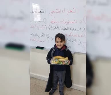 لنحافظ على صحة أطفالنا سليمة معافاة خالية من الأمراض باتباع الغذاء الصحي المتنوع