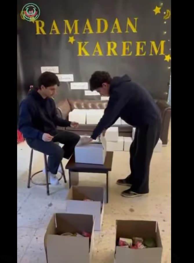 تشرق مبادرات الخير كالنور في القلوب من مدارس القيروان