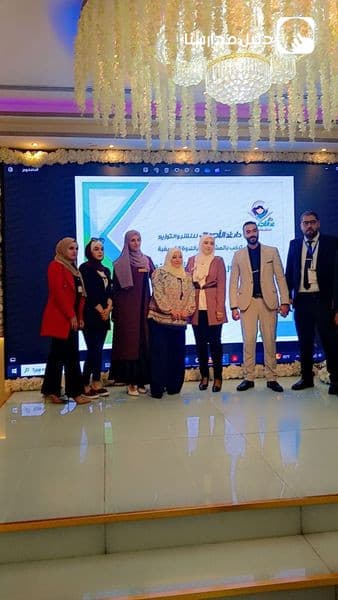 حضور الندوة التعريفية بعنوان "تطور المناهج التعليمية" لسلسلة أجيال التعليمية
