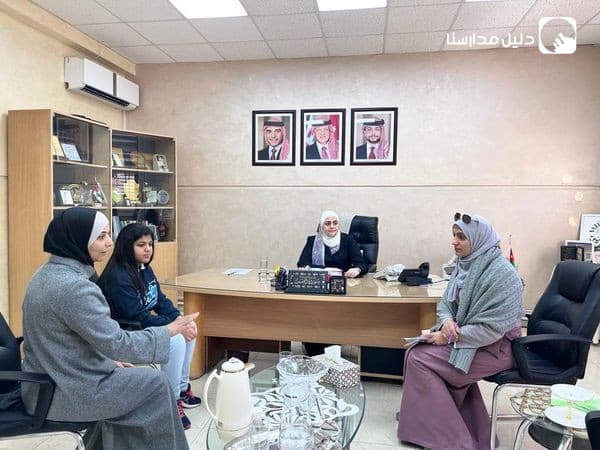 تدقيق الأوراق النهائية  للفصل الدراسي الأول  للصفوف السادس والسابع والأول ثانوي ..