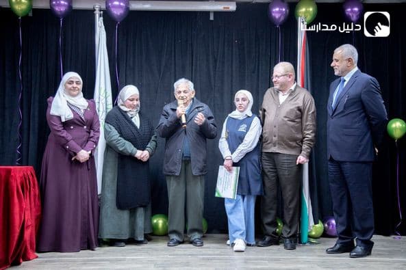 تكريم الطالبات المتفوقات الحاصلات على معدل 94 فما فوق
