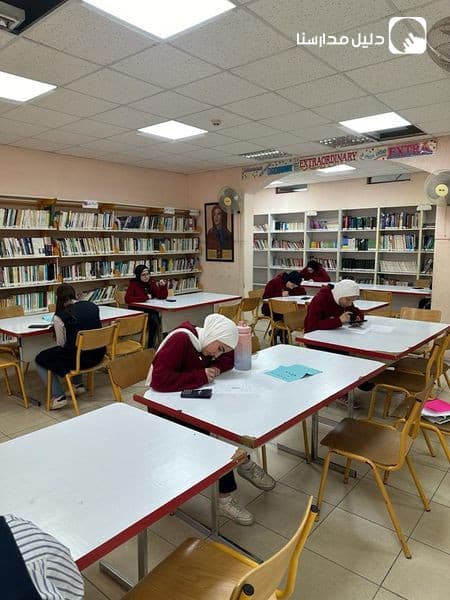 استضافت ثانوية البنات في المدارس العمرية مجموعة من المشاركات في المرحلة الثانية للأولمبياد العلمي الأردني