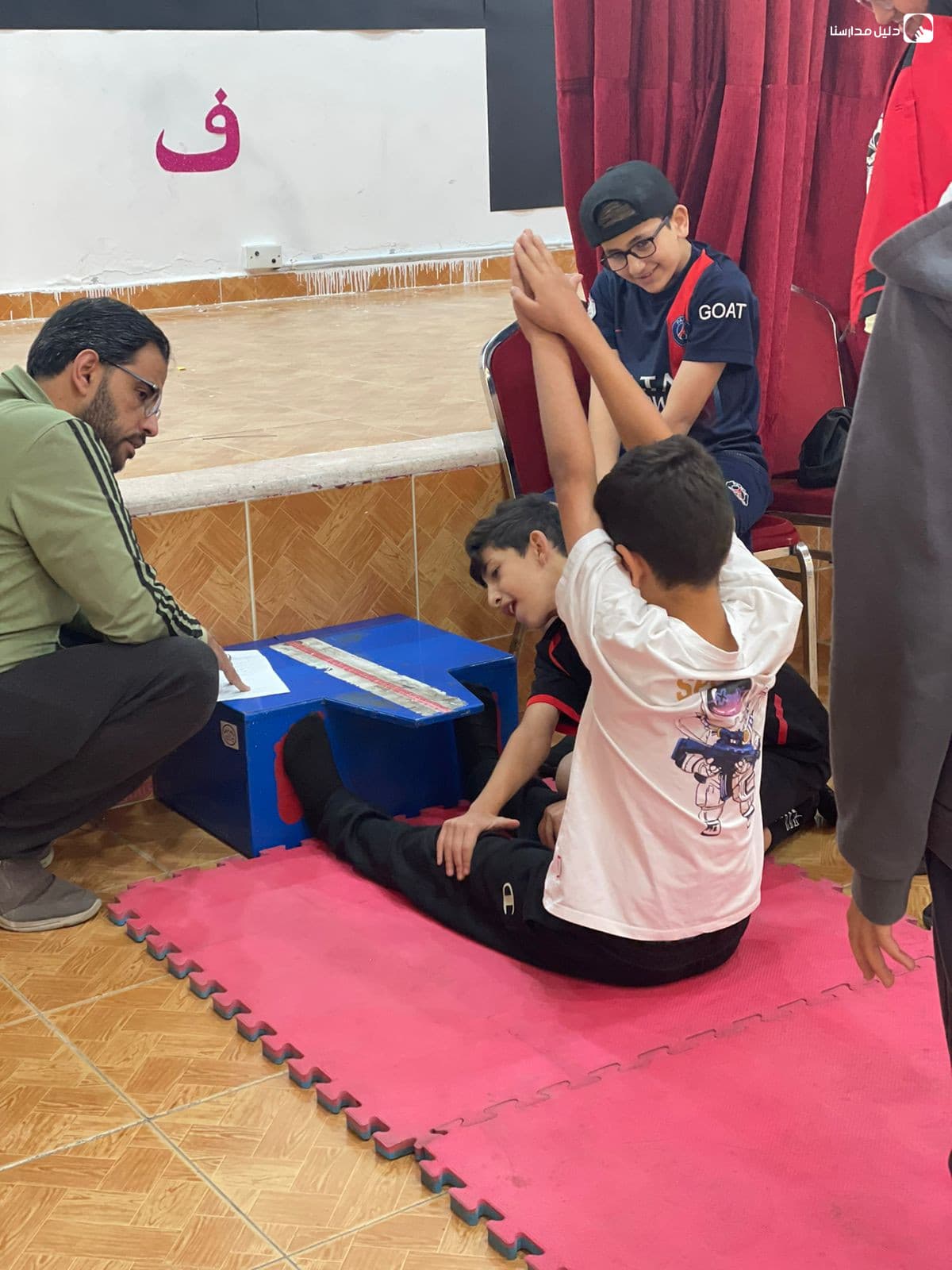 اقيمت في رياض ومدارس الوطن العربي اختبارات جائزة الملك عبدالله للياقة البدنيه💪🏼