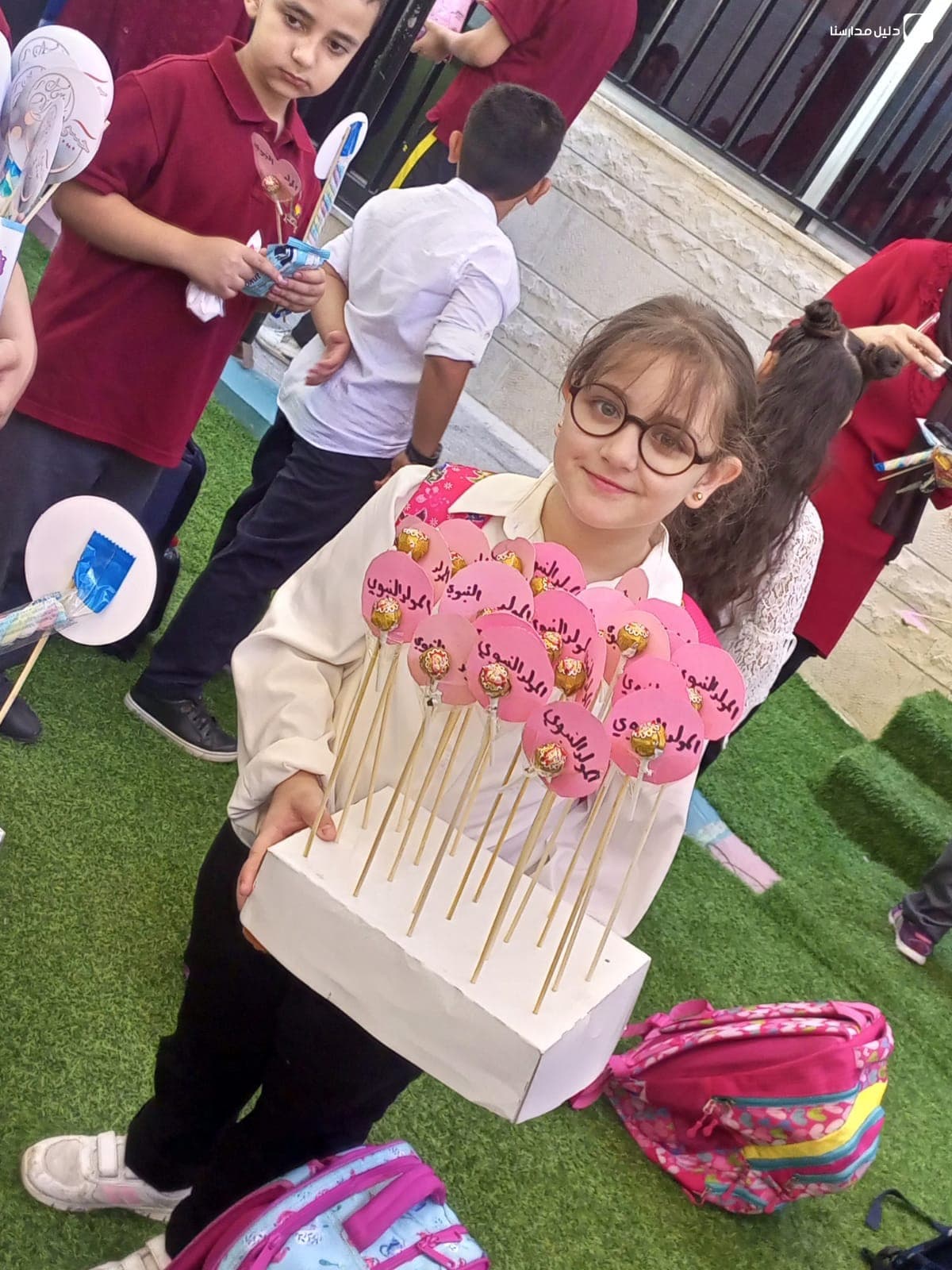 مدرسة وروضة النهار المشرق — 3