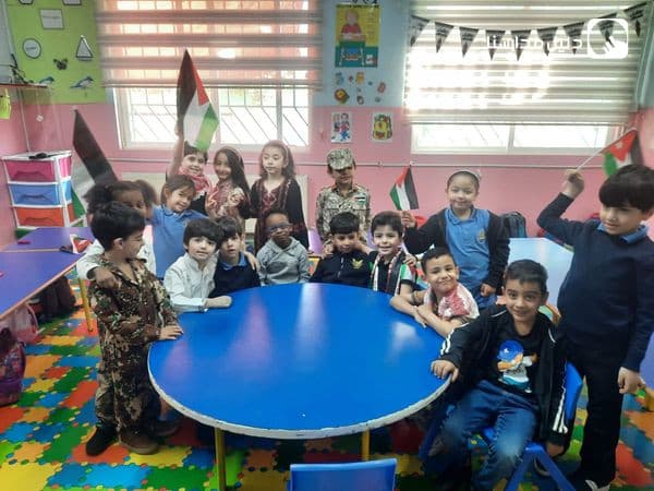نشامى ونشميات مدارس القمة