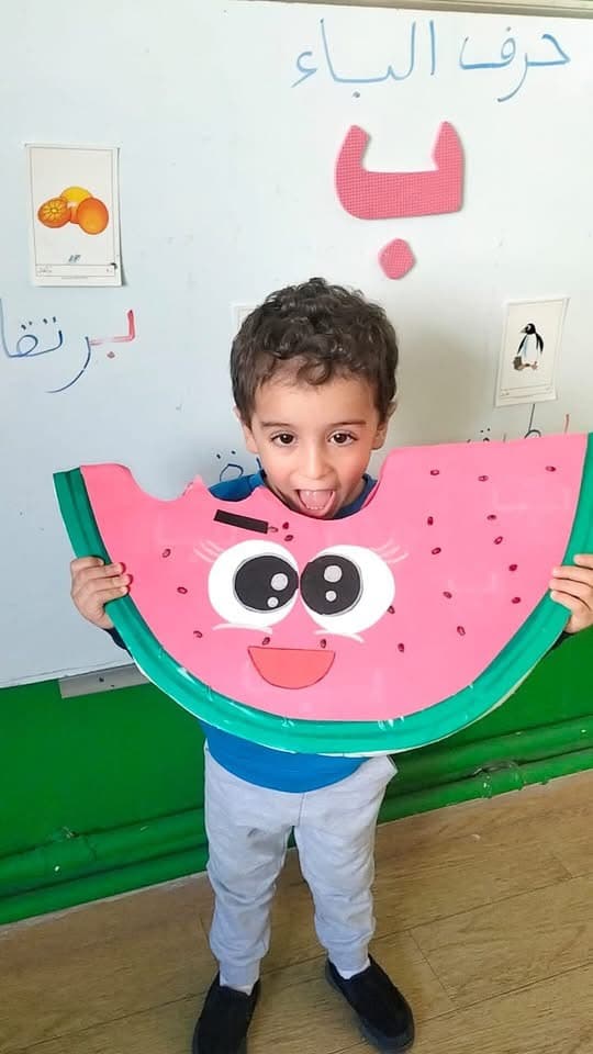 ب: بطيخ🍉🍉🍉🍉🍉