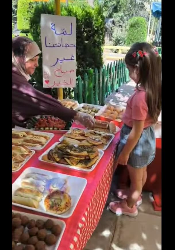 شارك أطفالنا اليوم بفطور جماعي مميز