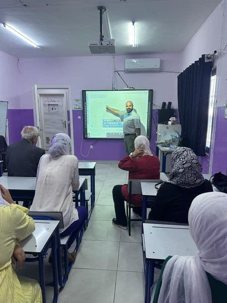 جانب من الورشة التدريبيبة في تكنولوجيا التدريس