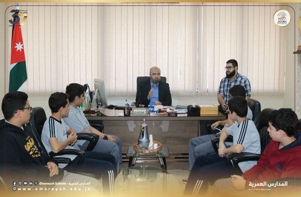 قام مدير المدرسة أ. عبادة الحياري بلقاء شعبة "حفاظ الوحي"